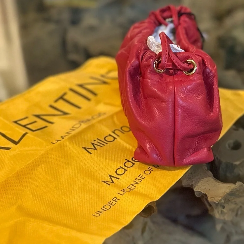Valentino by Mario Valentino Red Leather Chain Crossbody Bag NWT Rare - Picture 11 of 14